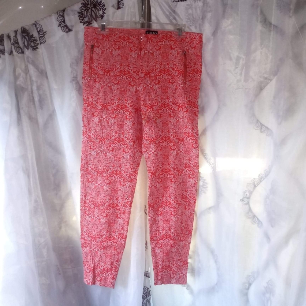 Soho apparel pants